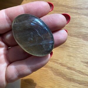 Green quartz palm stone  (Prasiolite)